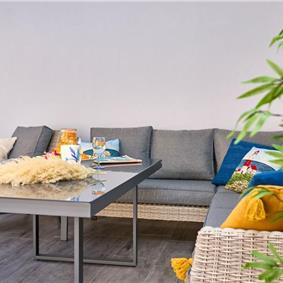 4 Bedroom Villa with pool and terrace near Dubrovnik, Sleeps 8